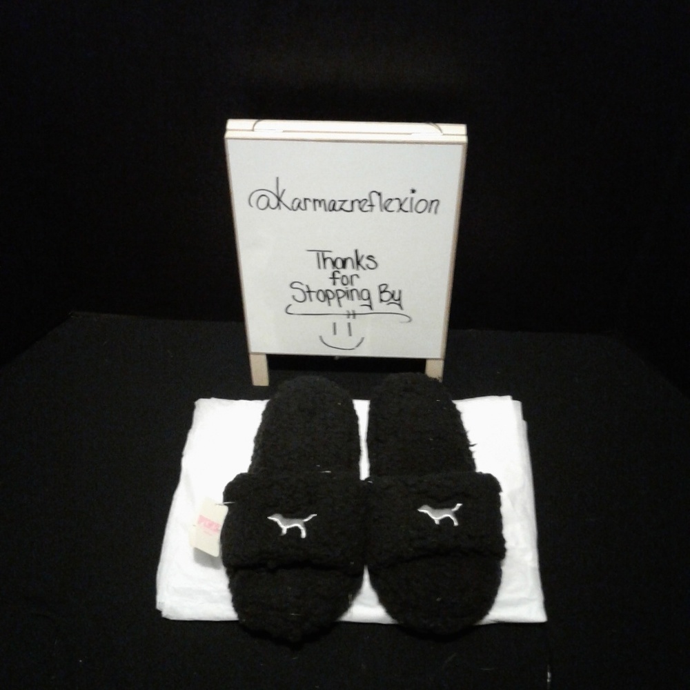VS PINK Super Soft Black Slippers NWT